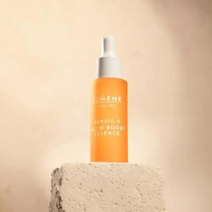 Lumene Nordic-C [Valo] Glow Boost Essence Serum with Vitamin C & Hyaluronic Acid - 1 fl oz Avelisse