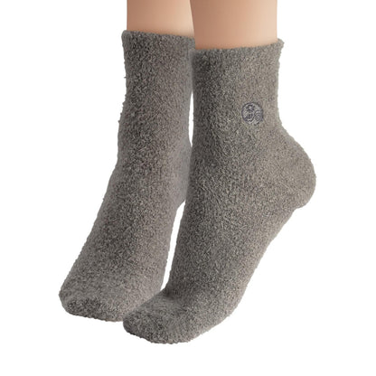 Earth Therapeutics Aloe Socks – Infused with Aloe Vera & Vitamin E for Dry Feet, Cracked Heels, Calluses – Grey/Confetti (2 Pairs) Avelisse