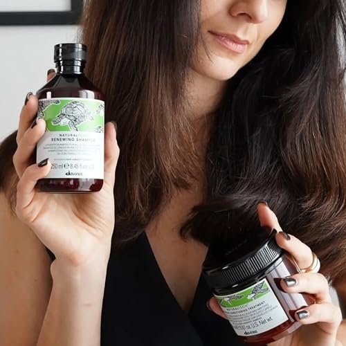 Davines Naturaltech Renewing Conditioning Treatment - Anti-Aging Conditioner for All Hair Types, with Hair Longevity Complex, 8.45 fl oz Avelisse