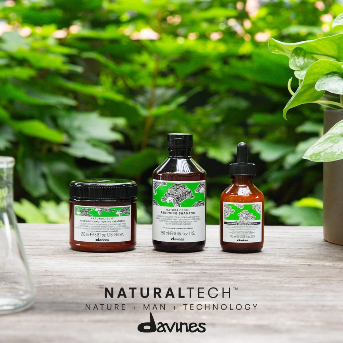 Davines Naturaltech Renewing Conditioning Treatment - Anti-Aging Conditioner for All Hair Types, with Hair Longevity Complex, 8.45 fl oz Avelisse