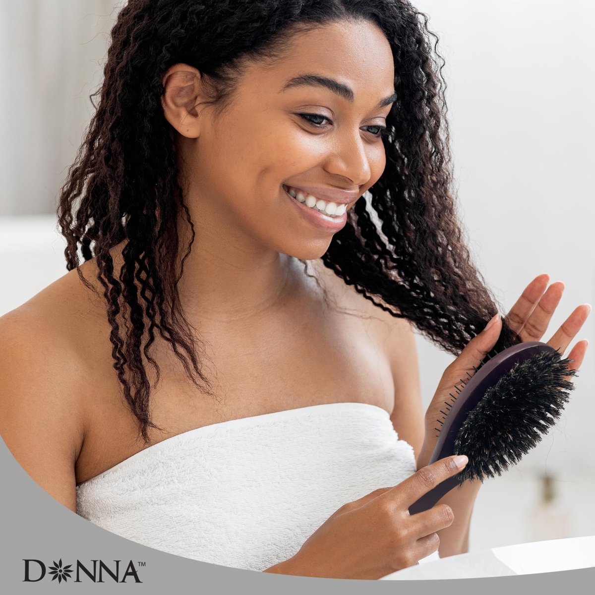 Donna Double Sided Styling Brush for Women - 100% Boar Bristles, Cushioned Wooden Detangling Brush for Wet Hair - görsel 13