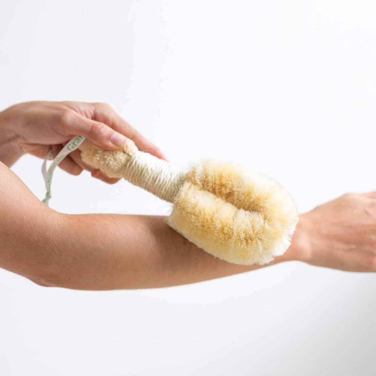 GranNaturals Bath & Shower Dry Skin and Body Sisal Brush – Natural Fibers for Exfoliation, Circulation & Cellulite Reduction - görsel 15