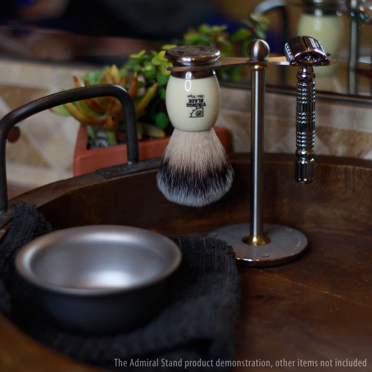 Luxury Razor and Brush Stand – The Admiral by VIKINGS BLADE | Distressed Stainless Steel & Brass Avelisse