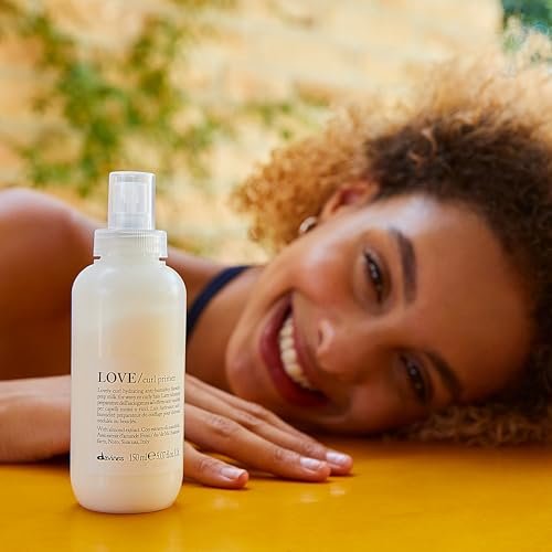 Davines LOVE Curl Primer - Moisturizing Anti-Humidity Heat Protectant Prepping Milk for Wavy and Curly Hair, 5.07 Fl Oz Avelisse