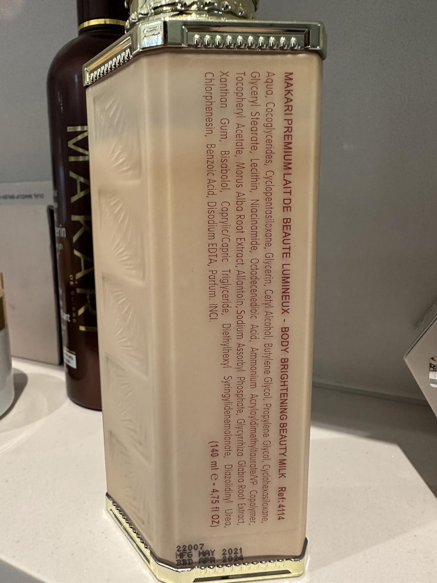 MAKARI Premium+ Body Brightening Beauty Milk - 4.57 fl oz | Anti-Aging Body Lotion for Soft, Smooth Skin | Helps Diminish Discolorations and Dark Marks | Enhances Luminosity and Vibrance Avelisse
