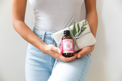 Leven Rose Witch Hazel Alcohol Free Toner - 100% Pure Organic Facial Rose Water with Rose Petals, Calendula, Cucumber, and Chamomile Flower, 4 oz Avelisse