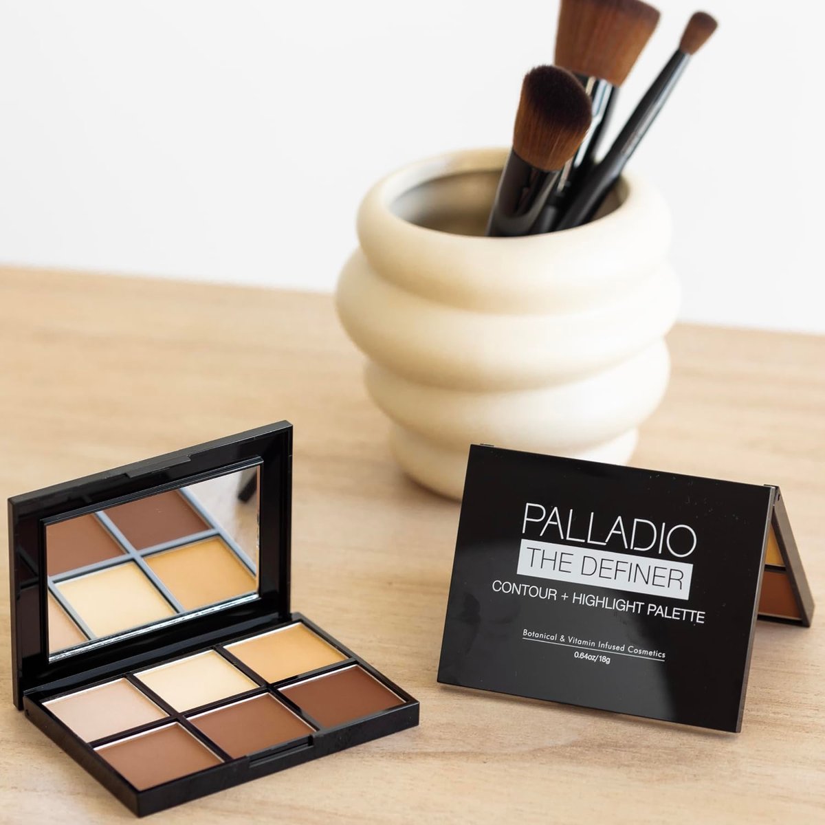 Palladio Definer Contour and Highlight Palette – 6 Shades for Sculpting & Luminizing, Blendable Satin Finish, Compact with Mirror Avelisse