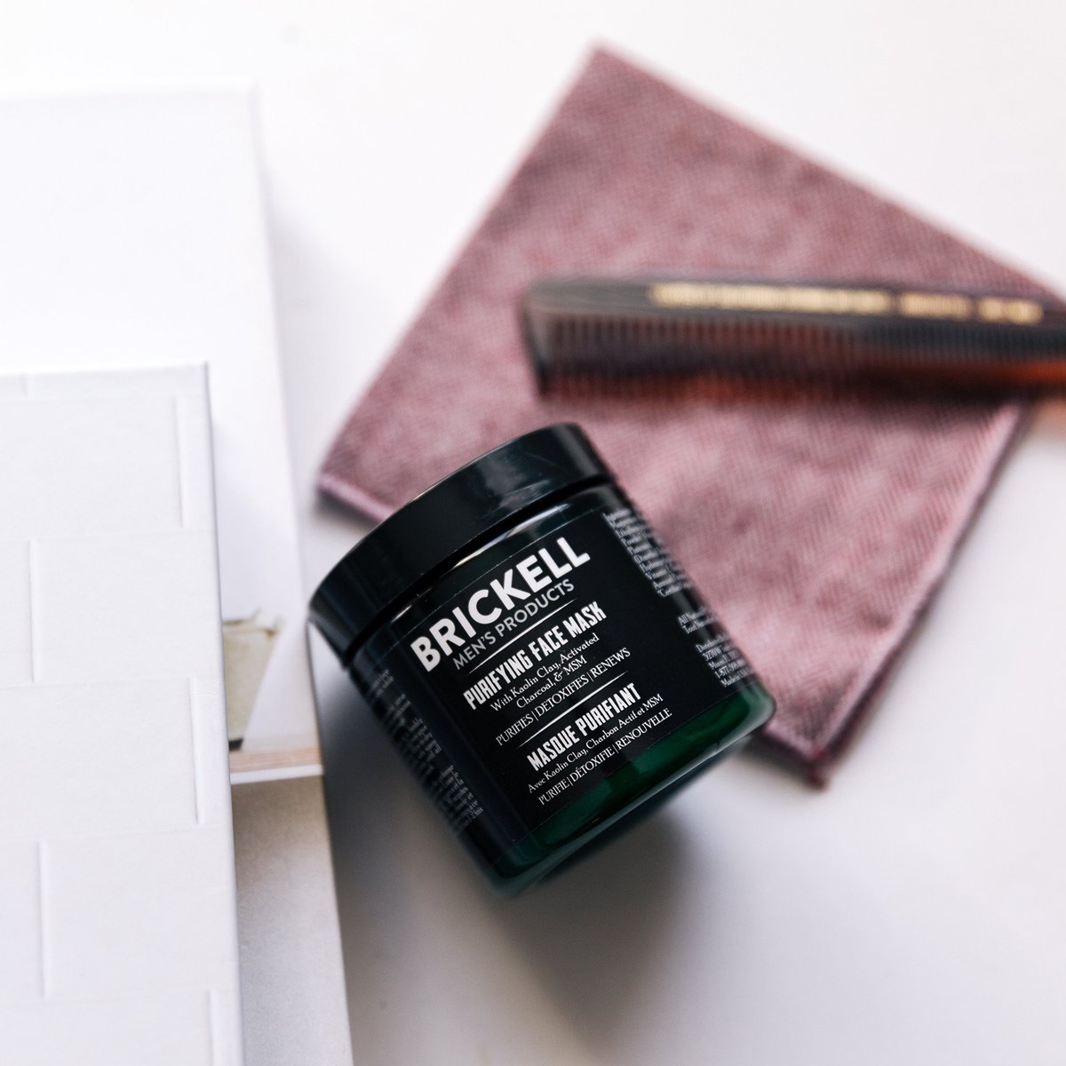 Brickell Men's Purifying Charcoal Face Mask – Natural & Organic Activated Charcoal Facial Mask with Detoxifying Kaolin Clay, 4 oz, Unscented Avelisse