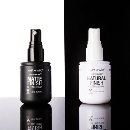 wet n wild Photo Focus Setting Mist - Matte Appeal, Lightweight & Nourishing Aloe Formula, Up to 24HR Wear, Vegan & Cruelty-Free