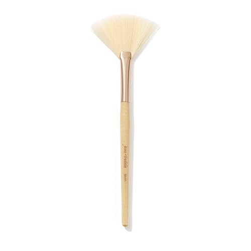 jane iredale White Fan Brush – Precision Powder & Highlighter Brush - görsel 2