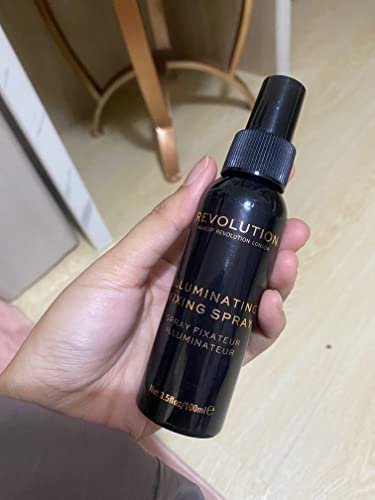 Revolution Beauty London Sport Fix Fixing Spray - Long Lasting Makeup Setting Spray, Vegan & Cruelty-Free, 3.38 Fl Oz