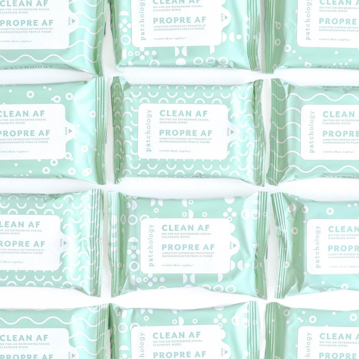 Patchology Clean AF Facial Cleansing Wipes - On-The-Go Refreshing Travel Size Face Wipes for Removing Dirt and Oil - Makeup Remover for Sensitive and Oily Skin (1 Pack, 15 Sheets) - görsel 11