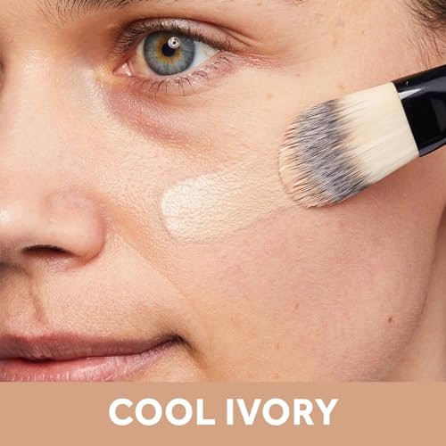 No7 Lift & Luminate Triple Action Serum Foundation - Cool Ivory - Radiant Liquid Makeup with SPF 15 for Mature Skin - görsel 4