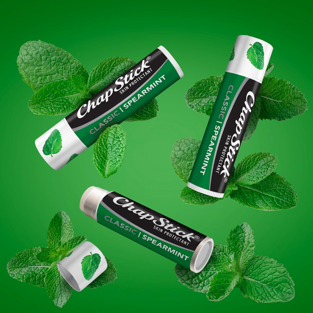 ChapStick Classic Spearmint Lip Balm Tubes, 0.15 oz – Moisturizing Lip Care - görsel 13