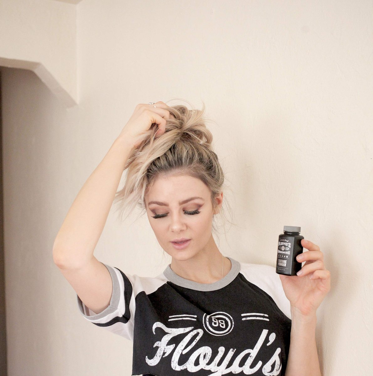 Floyd's 99 Hair Styling Powder - Volumizing & Oil-Absorbing Root Lift Powder for Thicker Hair, Color Safe, 0.5 oz Avelisse