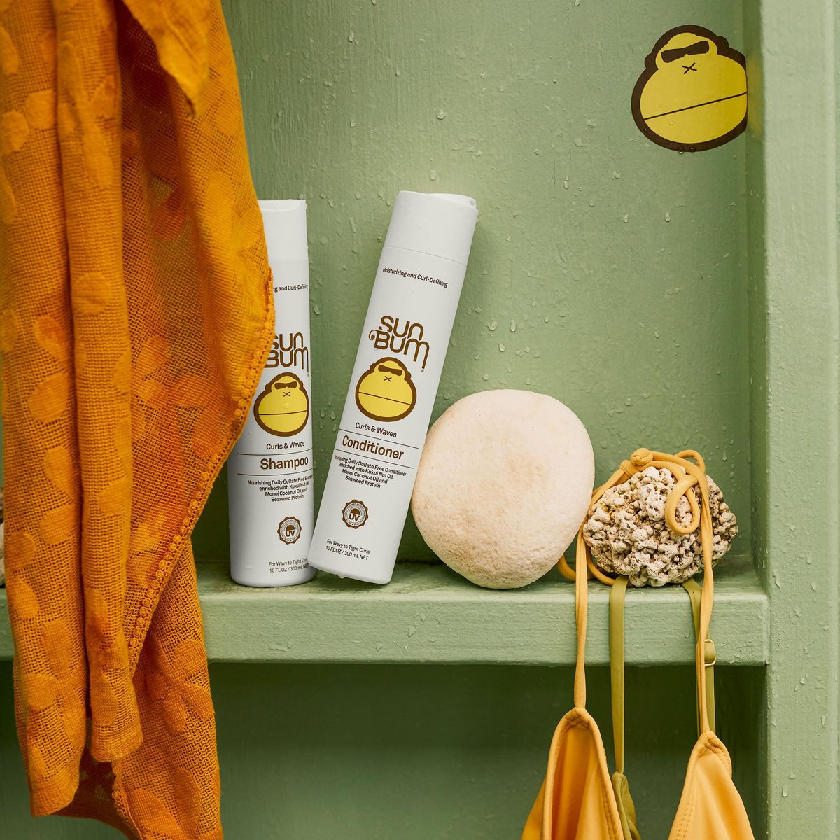 Sun Bum Curls Conditioner - Moisturizing Hair Treatment for Wavy and Curly Hair - Frizz Free Finish - Enriched with Coconut Oil and Seaweed Protein - UV Protecting - Vegan and Cruelty Free - 10 oz - görsel 5