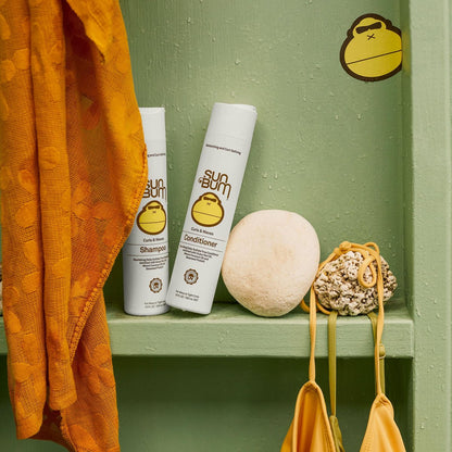 Sun Bum Curls Conditioner - Moisturizing Hair Treatment for Wavy and Curly Hair - Frizz Free Finish - Enriched with Coconut Oil and Seaweed Protein - UV Protecting - Vegan and Cruelty Free - 10 oz