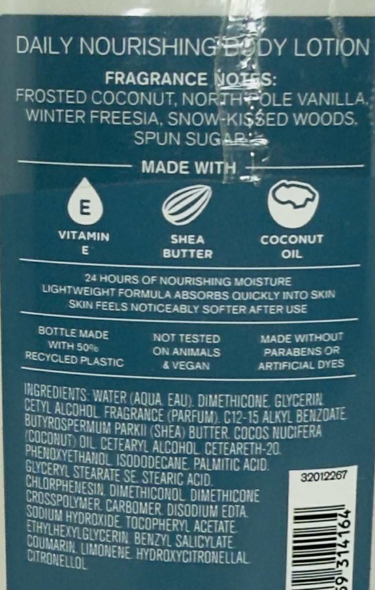 Bath & Body Works Frosted Coconut Snowball Super Smooth Body Lotion 8 oz (Pack of 2) Avelisse