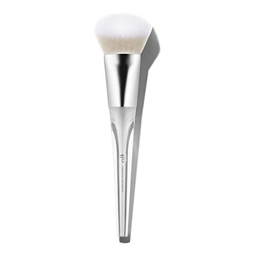 e.l.f. Precision Airbrush Blender - Angled Synthetic Foundation Brush for Liquid, Cream, or Powder Makeup - Vegan & Cruelty-Free Avelisse