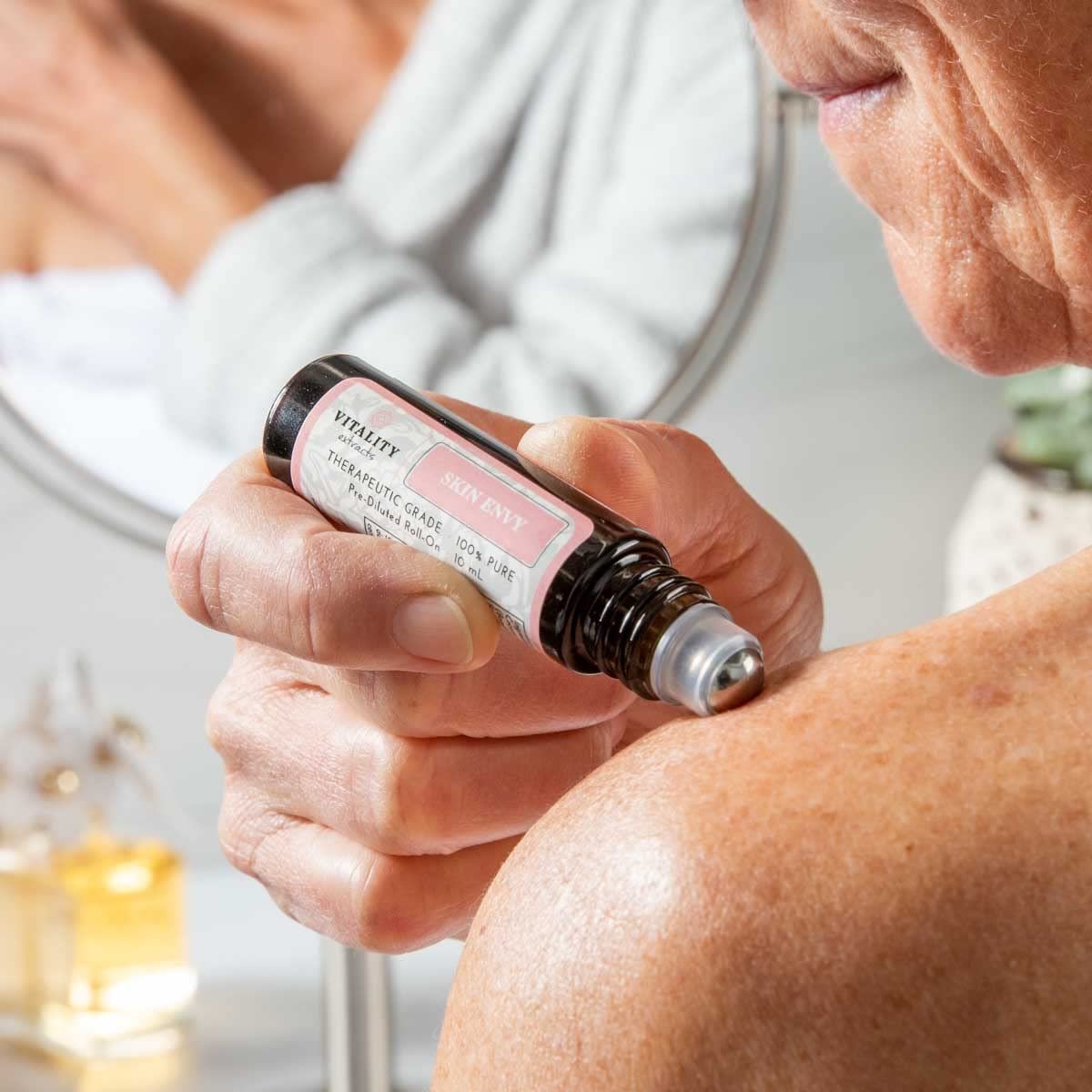 Vitality Extracts Skin Envy Face Moisturizer Serum with Coconut Oil, Collagen & Vitamin E - Vegan, Frankincense & Sandalwood Essential Care - görsel 15