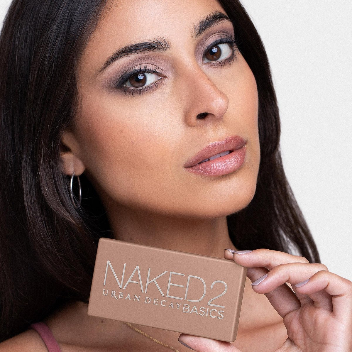 URBAN DECAY Naked 2 Basics Mini Eyeshadow Palette - 6 Matte Neutral Cool-Tone Shades, Ultra-Blendable, Travel-Friendly Avelisse
