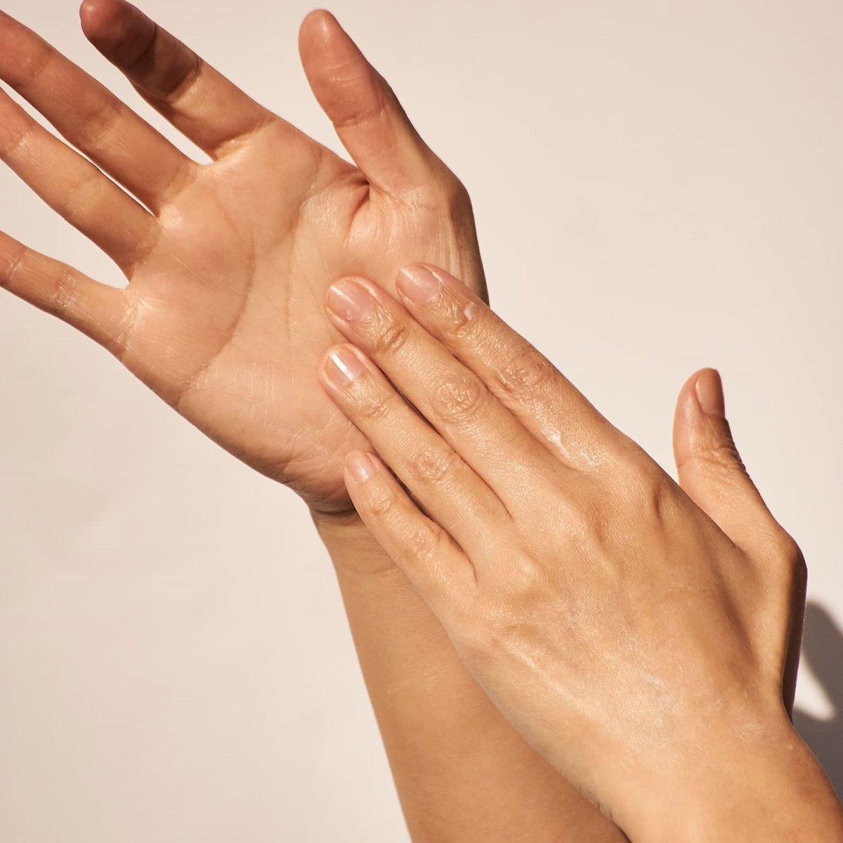 Lanolips Coconutter Hand Cream – Lanolin Lotion with Coconut Oil, Shea Butter & Vitamin E for Dry Cracked Hands – 1.69 fl oz - görsel 5