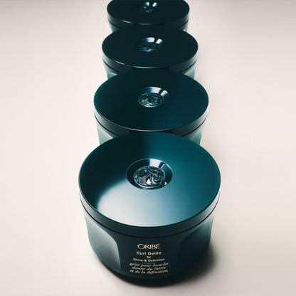 Oribe Curl Gelèe for Shine & Definition - 8.5 Fl Oz Avelisse