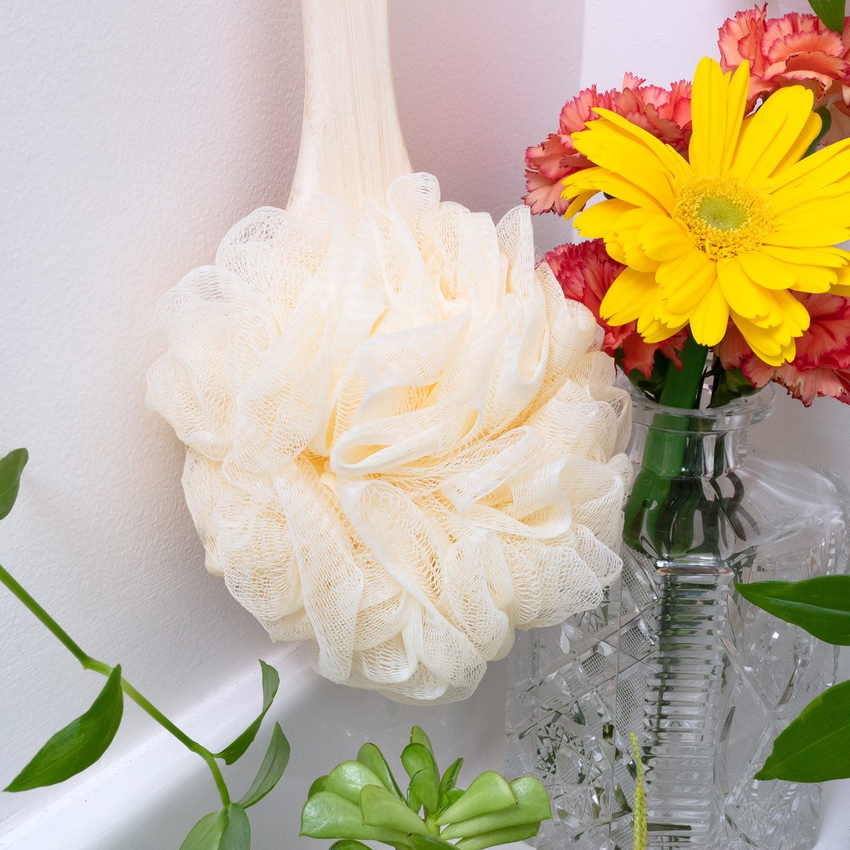 EcoTools EcoPouf Bath Brush - 2-Pack of Recycled Netting Exfoliating Bath Sponges (Cream) Avelisse