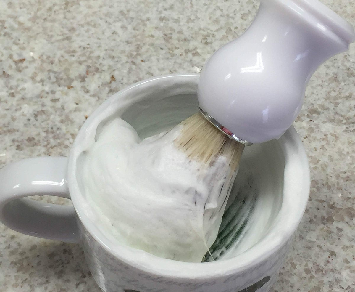 Old Spice Shaving Soap – Thick Lather, Classic Scent for a Traditional Shave Avelisse