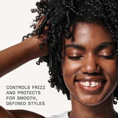 Olaplex Nº. 6 Bond Smoother Leave-In Styling Treatment – Frizz Control & Bond Repair for All Hair Types (3.3 oz) - görsel 5