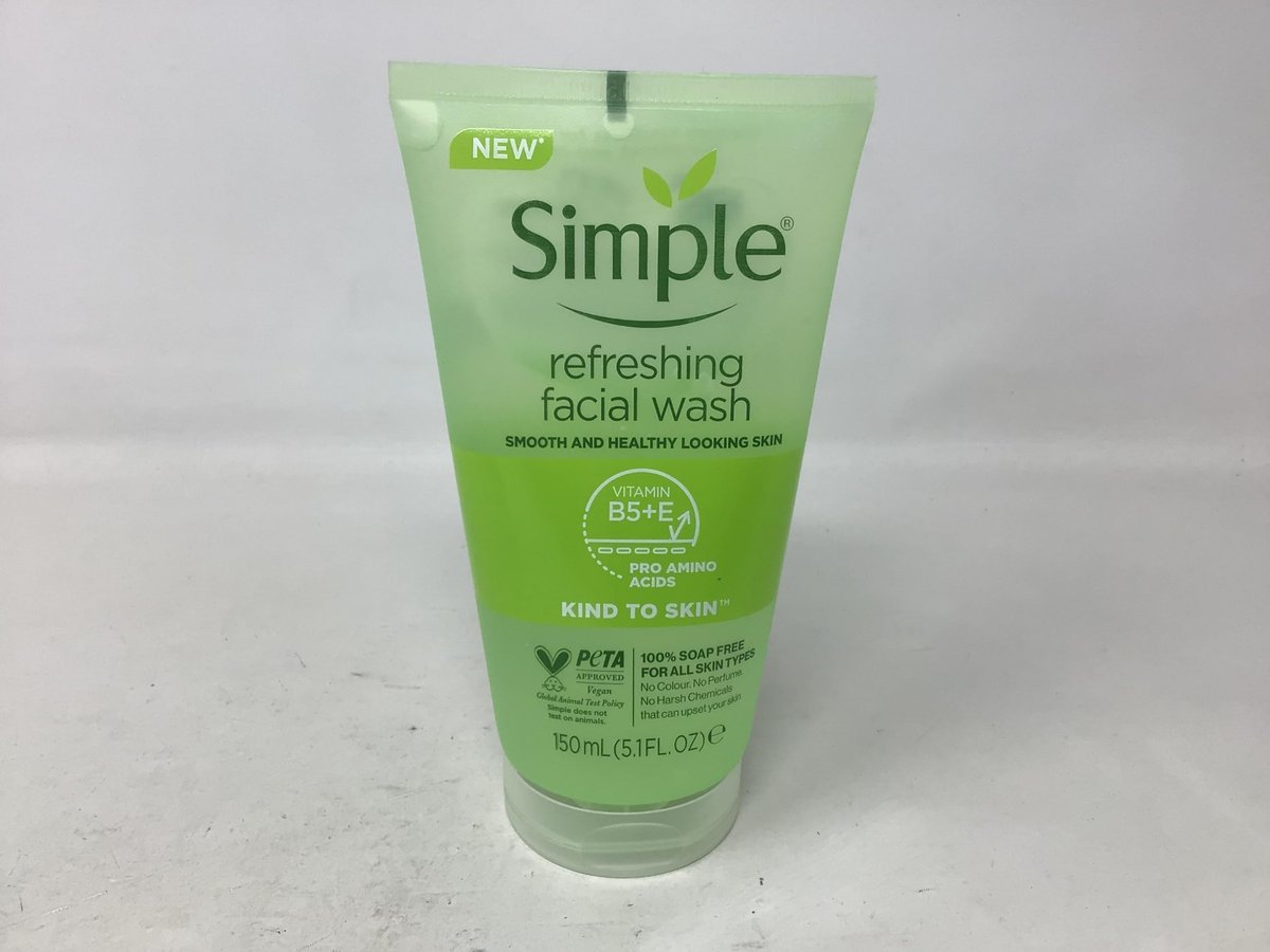 Simple Kind to Skin Refreshing Facial Gel Wash, 5.07 oz (150 ml) - Pack of 3 Avelisse