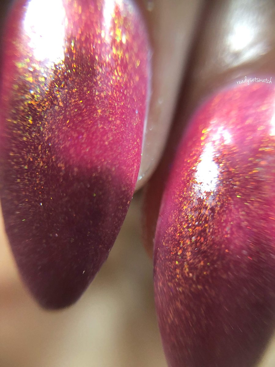 KBShimmer That's S'more Like It Tri-Thermal Nail Polish - 0.5 oz Full Size - görsel 4