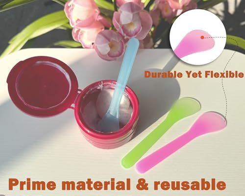 QsQueen 100 PCS Cosmetic Spatulas, 7 Colors – Reusable Hygienic Makeup Scoop for Face Masks, Creams & Skincare, Flexible PP Tool for Mixing, Sampling, DIY, Salon & Travel - görsel 3