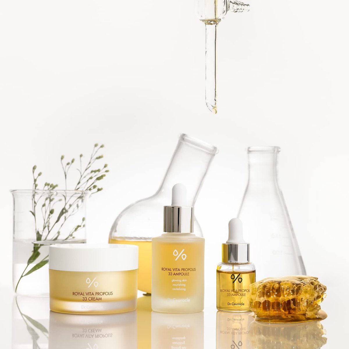Dr. Ceuracle Royal Vita Propolis 33 Cream - 50ml Ultimate Glow & Nourish Moisturizer with Propolis, Royal Jelly & Vitamin - görsel 8