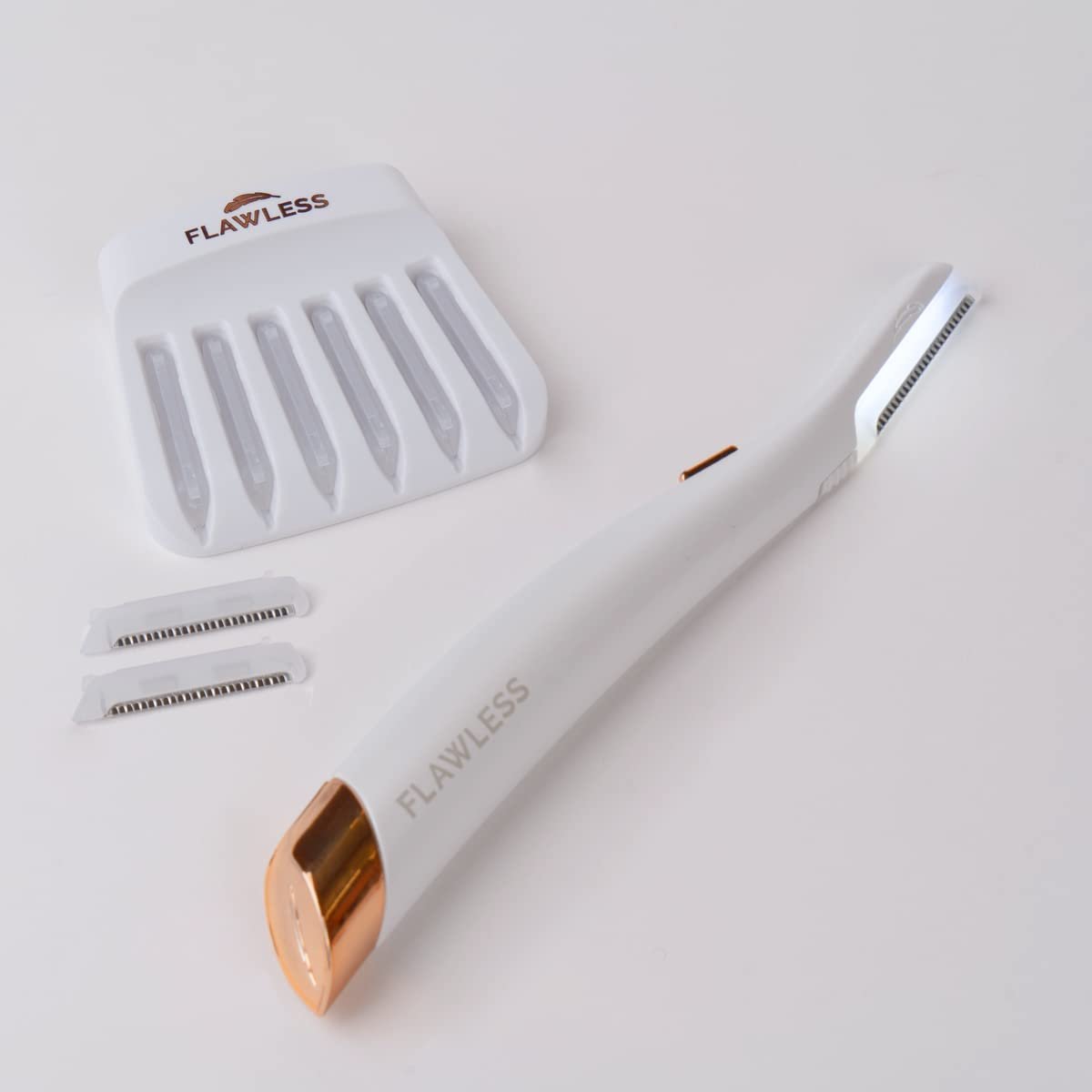 Finishing Touch Flawless Dermaplane Glo Lighted Facial Exfoliator – Non-Vibrating, Includes 6 Replacement Heads, White/Rose Gold Avelisse
