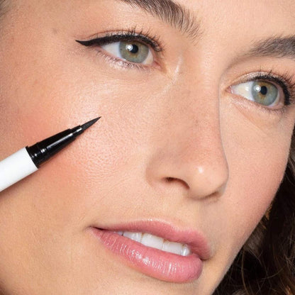 ILIA Clean Line Liquid Liner with Precision Tip - Classic Black, 0.01 fl oz | Quick Dry, Water Resistant, Non-Toxic, Vegan & Cruelty-Free Avelisse