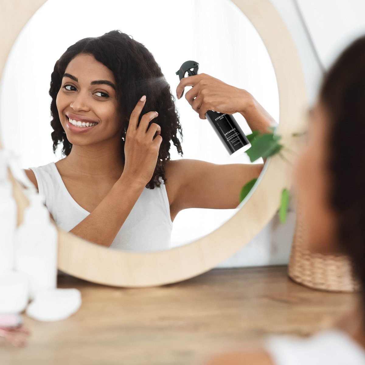 everlong Untangle Leave-in Conditioner Detangler Spray for Hair Extensions & Wigs - Infused with Keratin Protein, Argan and Jojoba Oil, Safe for All Hair Types Including Human and Synthetic - 8 Fl Oz Avelisse