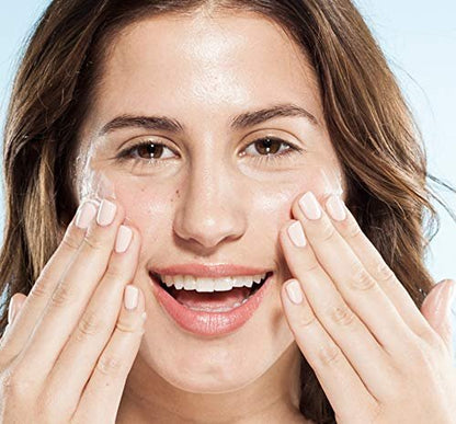 FarmHouse Fresh Kale Water Weightless Moisturizer - 2.5 Fl Oz Face Moisturizer for Hydration Without Grease Avelisse
