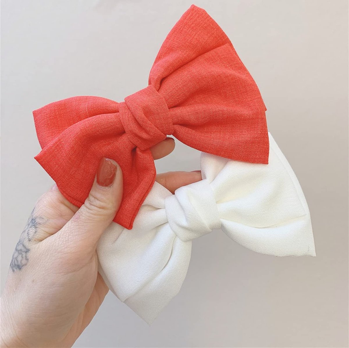 6-Piece French Hair Bow Clips - Metal Barrette Set for Women and Girls, Ideal Gift for Birthday, Daily Wear, and Holidays (Black, Red, Green, Blue) Avelisse