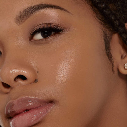 Milani Screen Queen Liquid Foundation Makeup - Toasted Tawny - Cruelty Free with Blue Light Filter