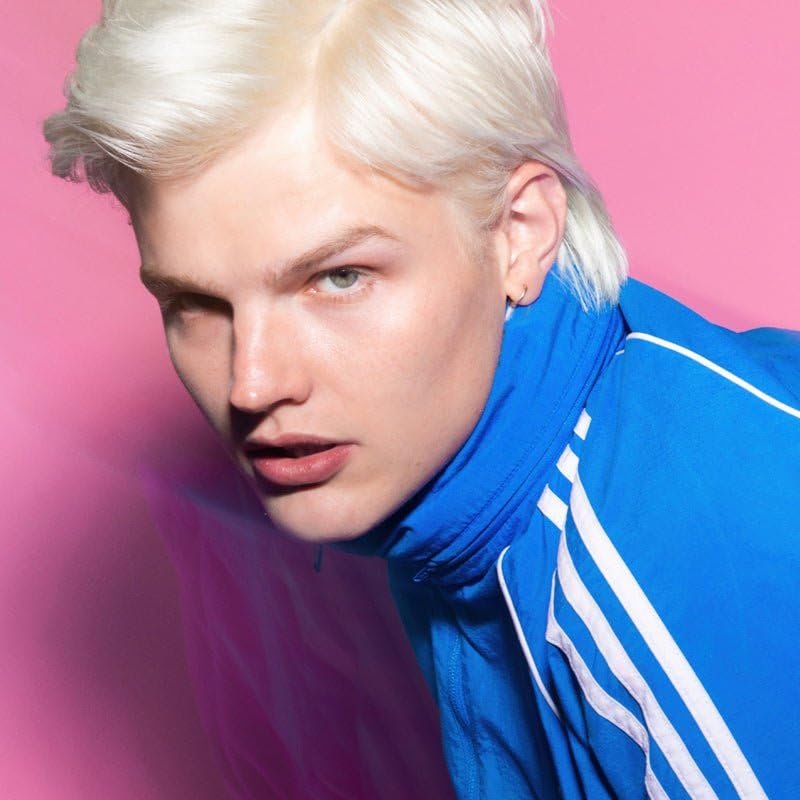 ARCTIC FOX Bleach Please Hair Lightening Kit - Complete Cream Bleach with 35 Volume Developer, Latex-Free Gloves, Infused with Acai, Cocoa, Sunflower Oil & Papaya - Vegan & Cruelty-Free - görsel 11