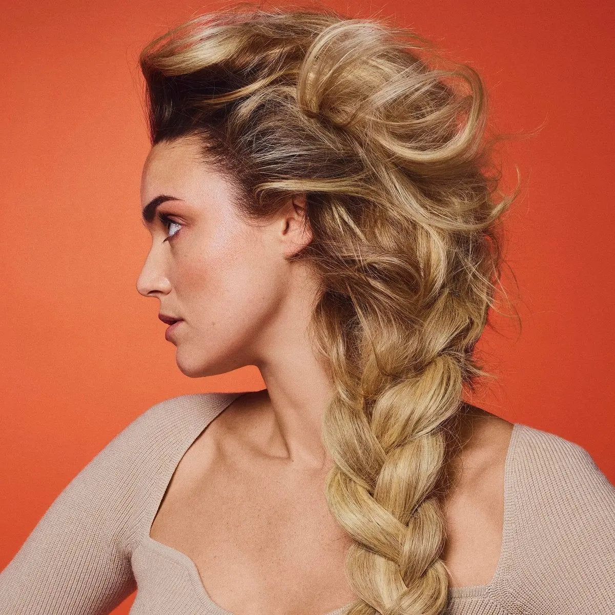 ORIBE Bright Blonde Shampoo for Beautiful Color | Purple Toning Shampoo | Cleanses and Restores Radiance to Blonde Hair | 2.5 oz Avelisse