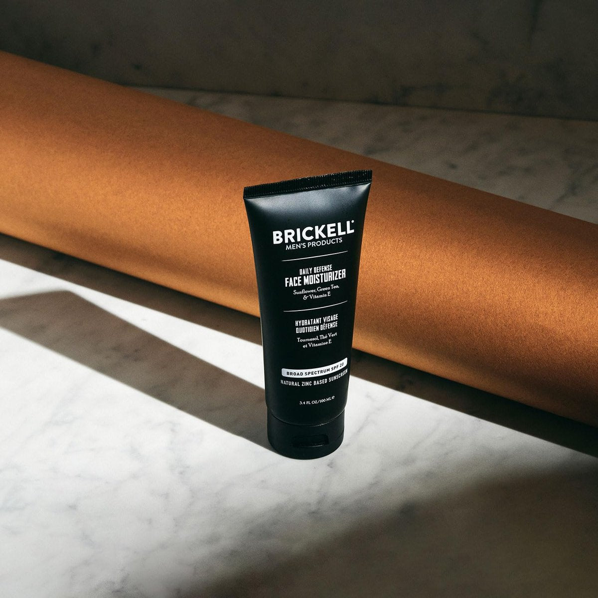Brickell Men's Daily Defense SPF20 Face Moisturizer for Men - Natural & Organic Zinc Oxide Sunscreen, Hydrates & Protects Against UVA/B Rays, 3.4 oz, Unscented Avelisse