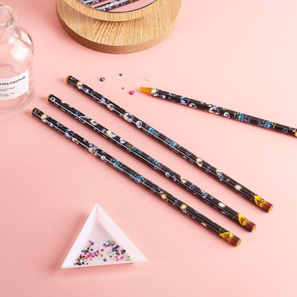 Blulu 10 Pcs Wax Pencil for Rhinestone Nail Point Drill Wax Pen Diamond Art Dotting Pen Self Adhesive Resin Picker Pencil Gem Picker Tool with 5 Pcs Triangular Bead Sorting Plate for Nail DIY Decor - görsel 7