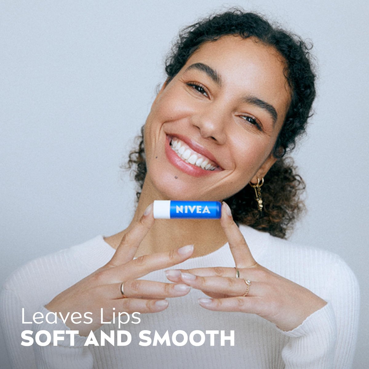 NIVEA Skin Care Set For Her - Nourishing Body Wash, Moisturizing Body Lotion, Lip Balm with Shea Butter, Hand Cream - 5 Piece Gift Set Avelisse
