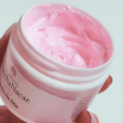 Concha Nacar Crema De Dia No.1 Day Cream – 2 oz White