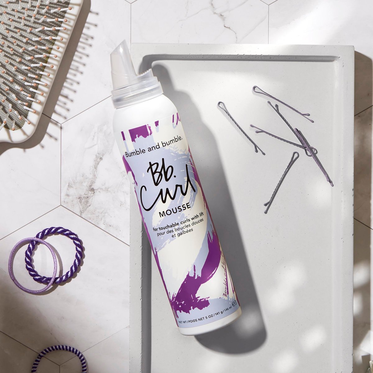 Bumble and bumble. Curl Hair Mousse - Anti-Frizz Volumizing Mousse for Touchable Curls and Waves, with Jojoba, Avocado & Coconut Oil, 5 oz Avelisse