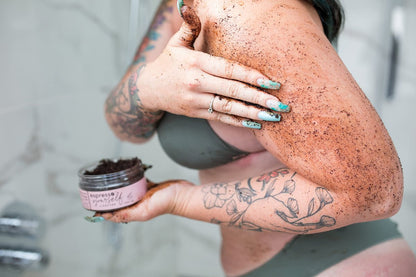 Coffee Scrub - Coconut by Koffee Beauty for Unisex - 4 oz Scrub