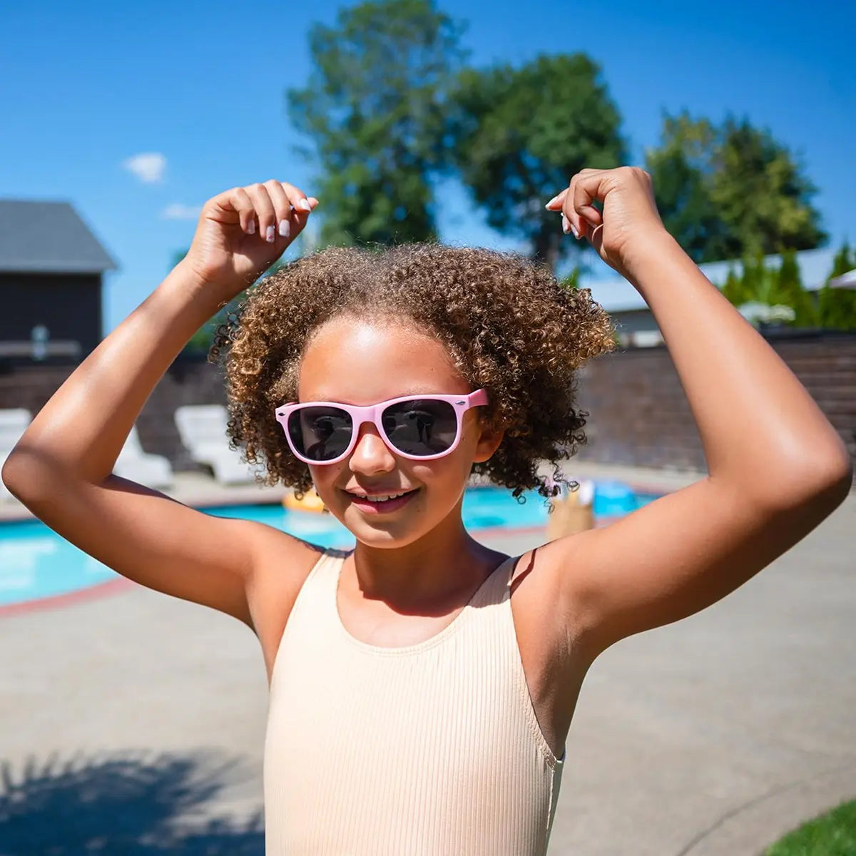 AQUA GUARD Pre-Swim Hair Defense For Kids - Chlorine Protection & Tangle Control, 8.45 oz Avelisse
