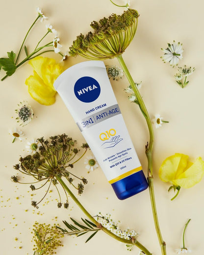 NIVEA Rejuvenating Hand Cream Anti-Age Care Q10 - 100 ml